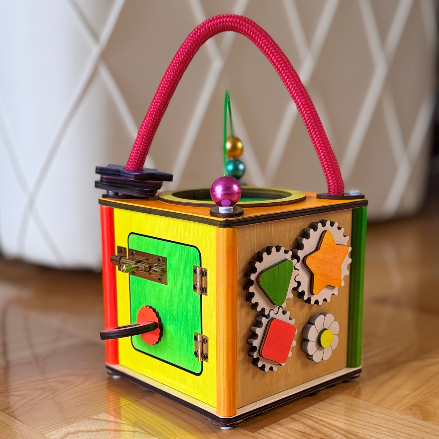Montesori kocka Babysmart 20x20x16 cm