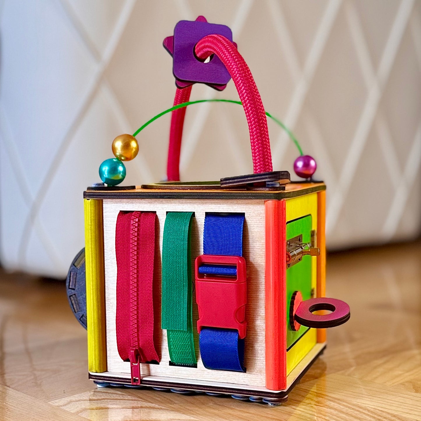 Montesori kocka Babysmart 20x20x16 cm