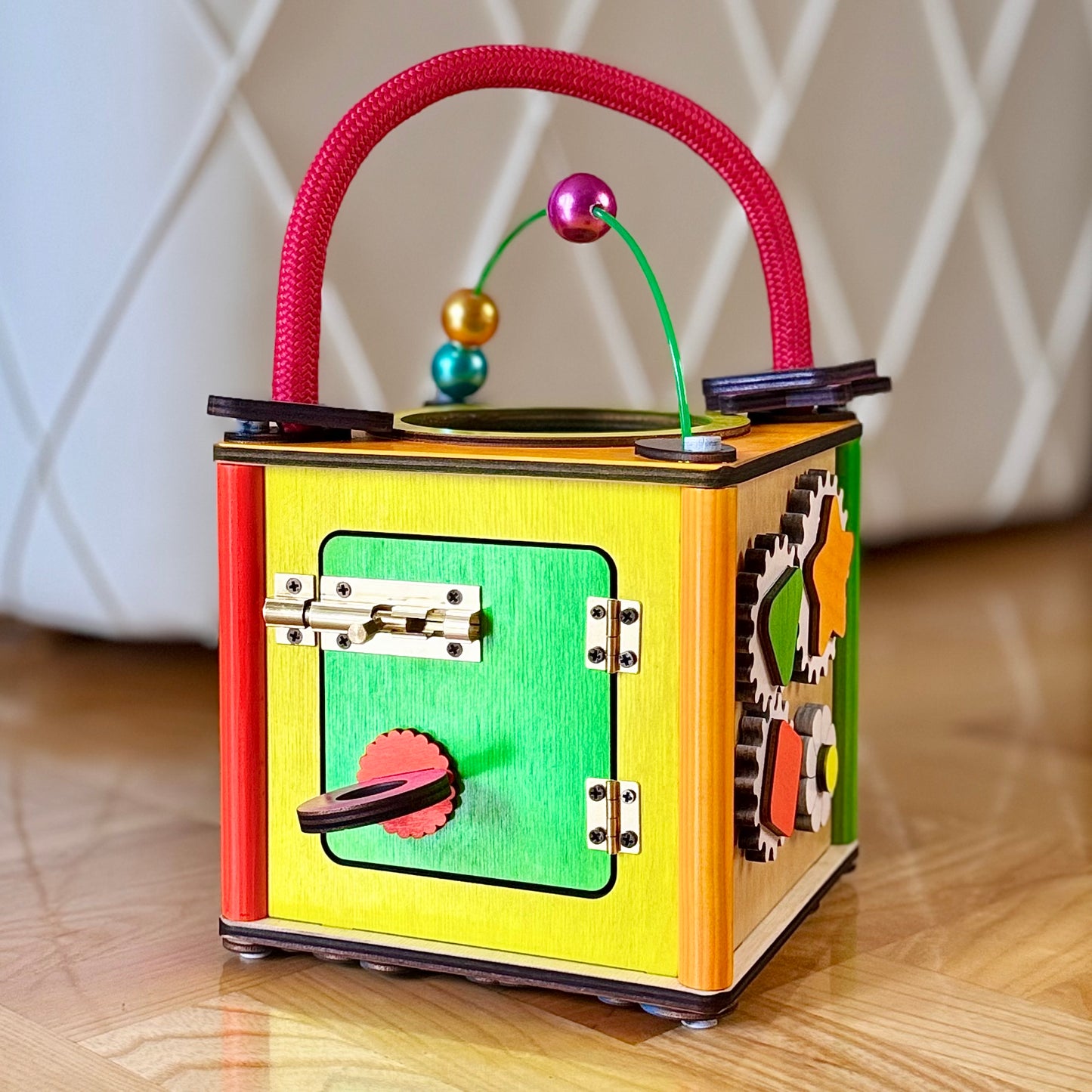 Montesori kocka Babysmart 20x20x16 cm